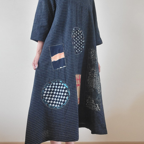 着物リメイク　古布　手作り　ゆったり　かすり　型染め　更紗　パッチ　ワンピース