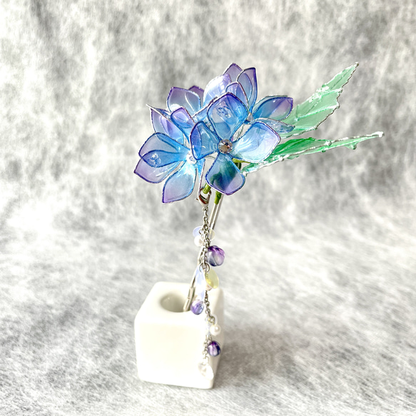 紫陽花の二又かんざし(青紫) 4枚目の画像