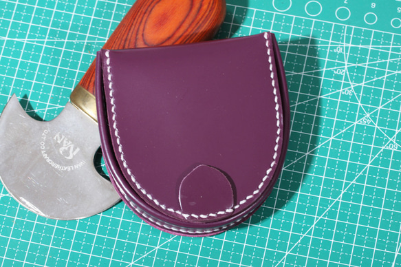 最新番手作りBIG大容量半円型（馬蹄型）携帯便利れコインケース手縫い 人気青紫 3枚目の画像