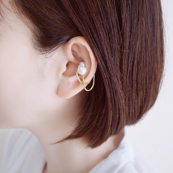 [單耳耳夾/黃銅]珍珠配件“黃銅+珍珠：2面” 第4張的照片