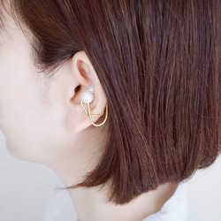 [單耳耳夾/黃銅]珍珠配件“黃銅+珍珠：2面” 第6張的照片