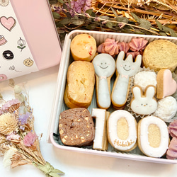 《年内発送は12月5日受付まで》 お食い初めのお祝いに♡100日祝いクッキー缶♩（おんなのこ） 2枚目の画像