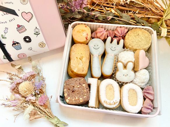 《年内発送は12月5日受付まで》 お食い初めのお祝いに♡100日祝いクッキー缶♩（おんなのこ） 2枚目の画像