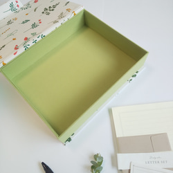カルトナージュの本型BOX（ Pressed flower ） 2枚目の画像