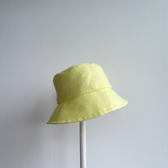 【受注製作】優しい黄色のクローシュハット たためる帽子 大人可愛い  リネン レモンイエロー バケハ 7枚目の画像