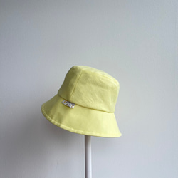 【受注製作】優しい黄色のクローシュハット たためる帽子 大人可愛い  リネン レモンイエロー バケハ 5枚目の画像
