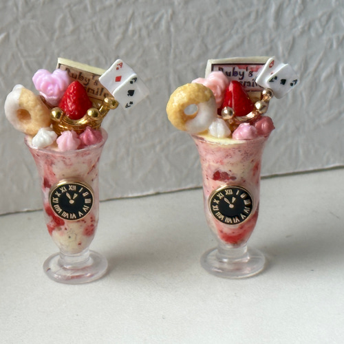 ガラス ドイツ ミニチュア ドールハウス ストロベリーパフェ スイーツ