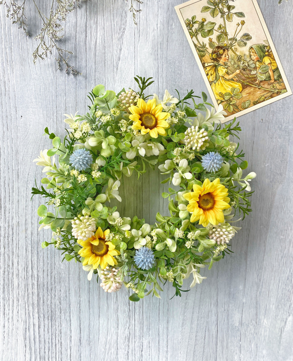 ミニひまわりと瑠璃玉アザミのリース*・゜ アートフラワー La