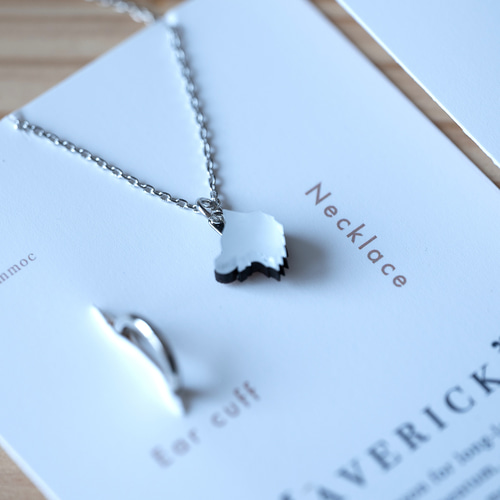 人気【ギフトラッピング/送料無料】ユニセックス狼ネックレス＋