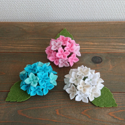 ミニ座布団 置物用 桜吹雪 9cm角 赤&青 2個セット その他インテリア