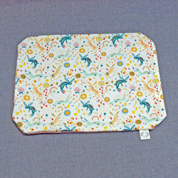 猫のためのマットのカバー布　ふわふわ用NO.2　Freefloat-Onward＆Upward　＜受注生産＞ 1枚目の画像