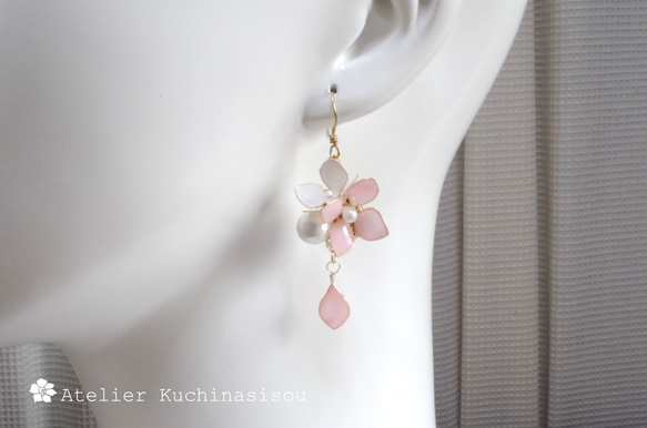 【訂做】美甲花繡球棉珍珠耳環（粉紅色） 第4張的照片