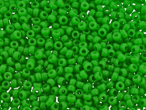 特小ビーズ オパークグリーン 透けていない黄緑色 2枚目の画像