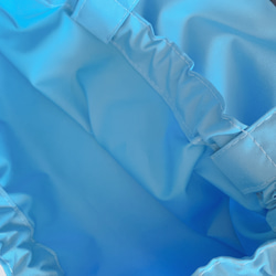 持ち手つき巾着　防水プールバック　ライトブルー×ドットリボンレース 3枚目の画像