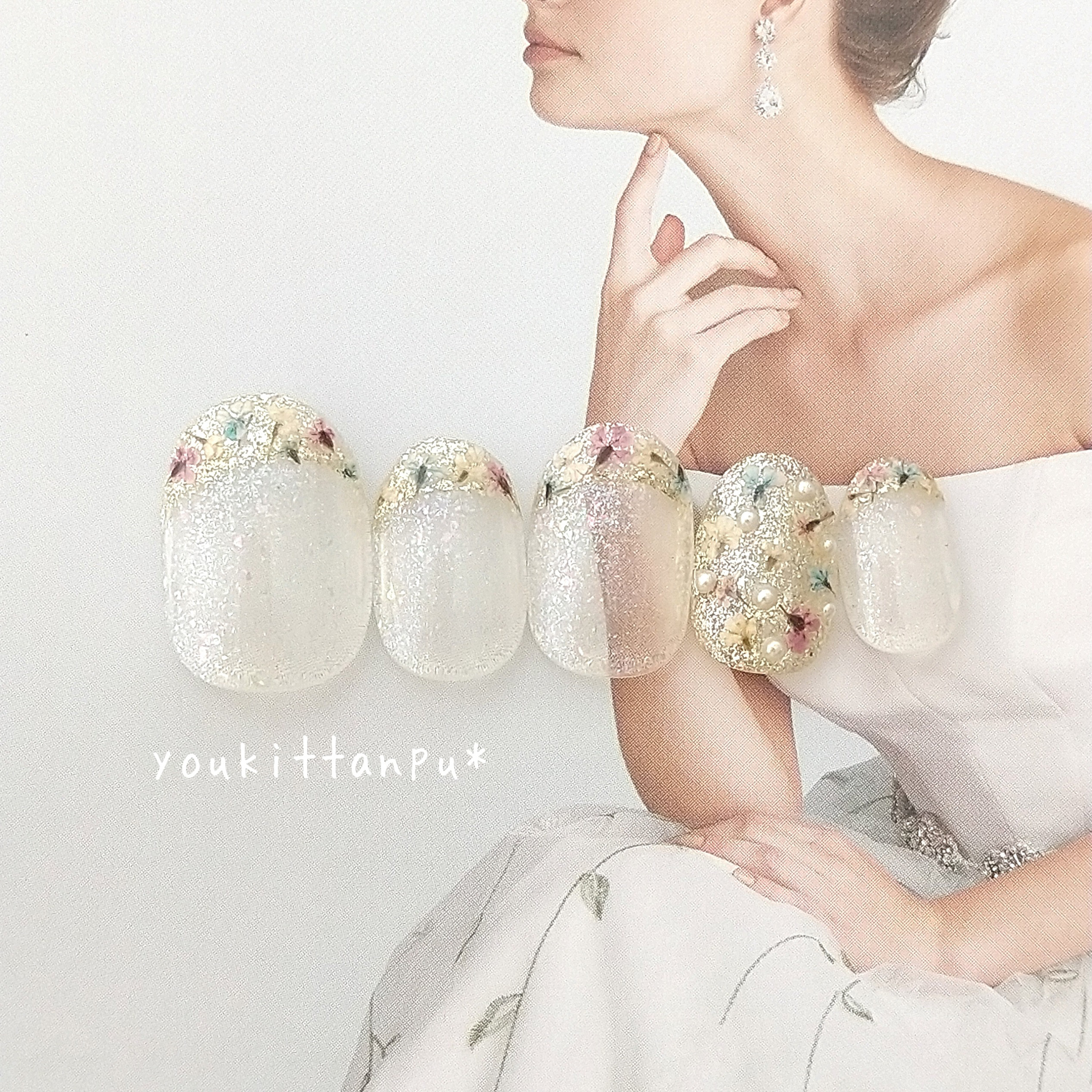 ネイルチップ＊押し花フレンチ＊つけ爪 結婚式 ブライダル ウェディング 白無垢 成人式 振袖 シンプル 花柄 春 夏 秋