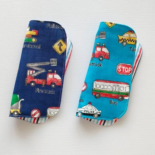 8重ガーゼ仕立てのハンカチ 働く車2枚セット 16cm | jarwan.com