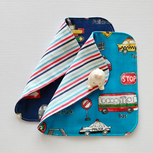 8重ガーゼ仕立てのハンカチ 働く車2枚セット 16cm | jarwan.com