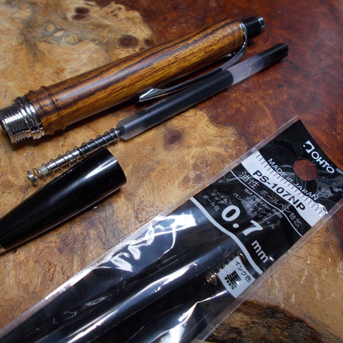 超希少古代埋もれ木！デザートアイアンウッドのボールペン！ パーカー