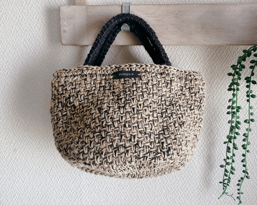 ぐれ ブラック 麻紐フリルバッグ ♪ ハンドメイド d4c39e3e0395917f9a439aed76cdef