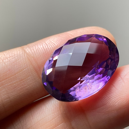 AMR06 天然 大粒 アメジスト 楕円 アメシスト 紫水晶 2月誕生石