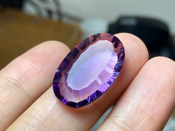 AMR07 天然 大粒 アメジスト 楕円 アメシスト 紫水晶 2月誕生石