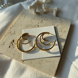 18kgp◆Triple random hoop earrings トリプルランダムフープイヤリングフープピアス金アレ 15枚目の画像