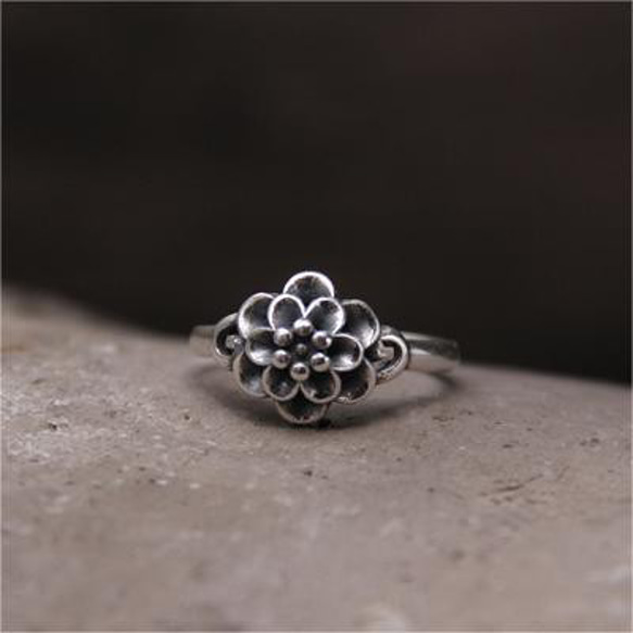 S925スターリングシルバー古いヴィンテージ文学リング美しい小さな花