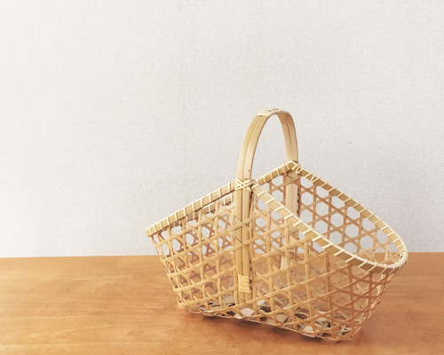 一つ一つ手作り　カゴパック　天然木皮　2個セット 雫石民芸社】 天然ぶどう皮細工 ショルダーバック ／ バック 鞄 カバン