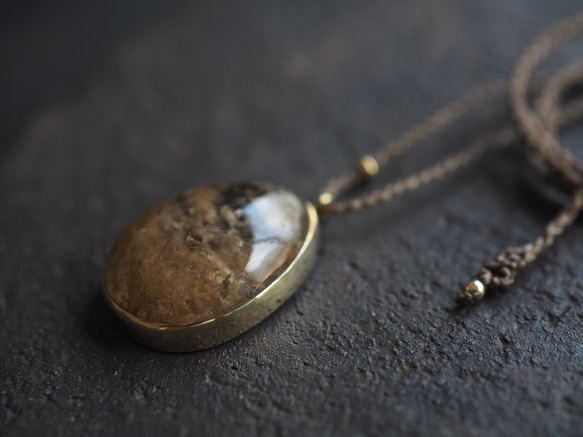 garden rutile quartz brass necklace (bakushuu) 9枚目の画像