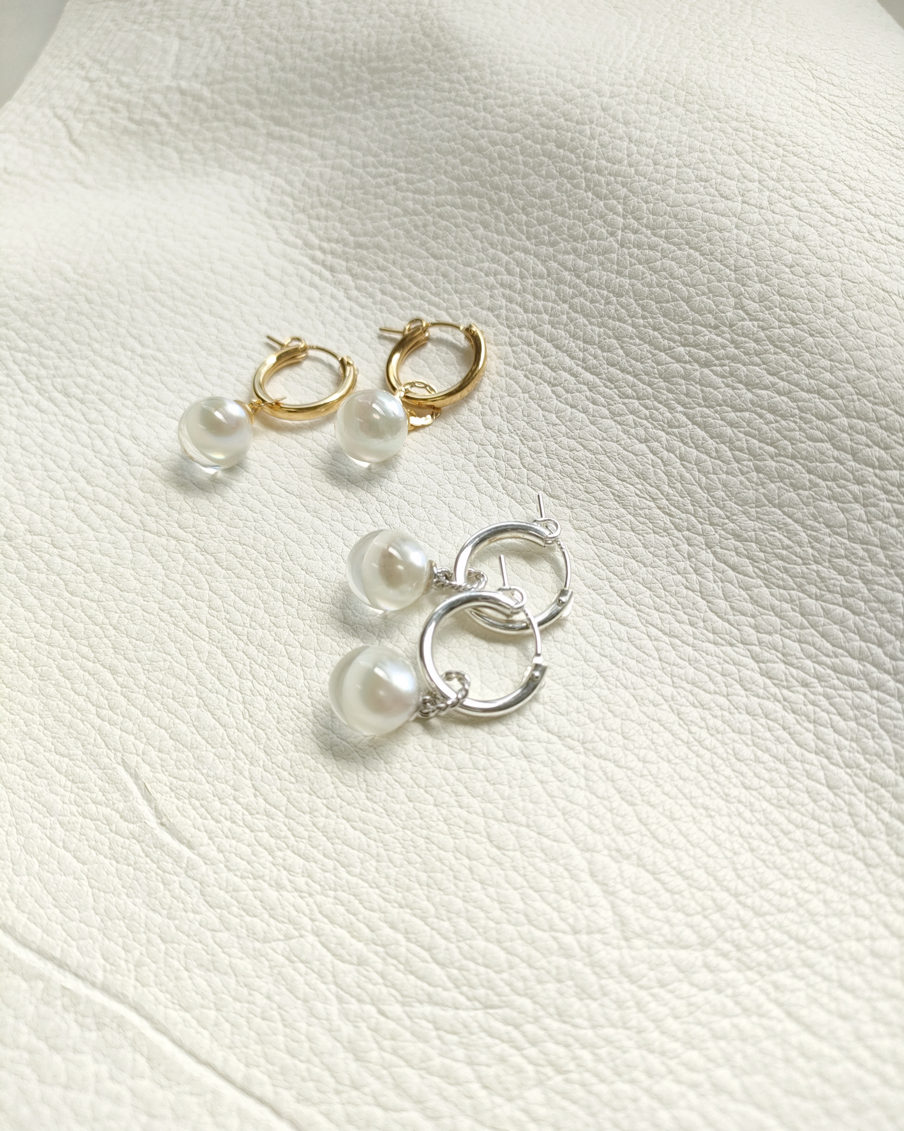 人魚の涙の耳飾りフープピアス10mmチャーム(Gold)