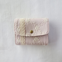 刺繍×レースのミニ財布 くすみピンク　薔薇 花柄 ミニウォレット　大人可愛い 3枚目の画像