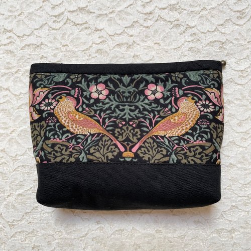 マルチポーチ(いちご泥棒黒色) ファスナー付ポーチ（小）William Morris Collection 