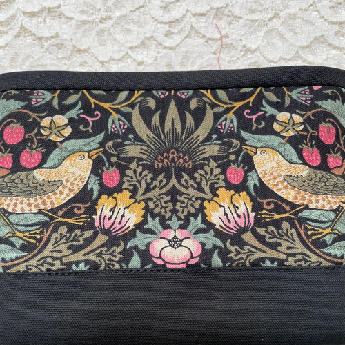 ポーチ ウィリアムモリス いちご泥棒 ポーチ YUKI 通販 16017518