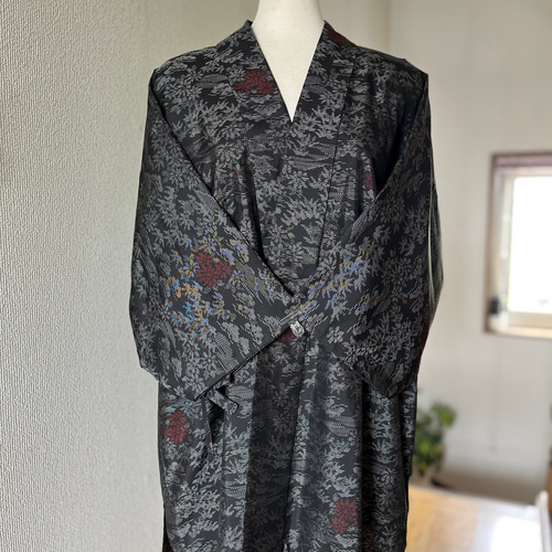 SALE価格♡ 本場大島紬 着物リメイク 作務衣 竹林 お洒落上衣 SALE価格♡ 本場大島紬 着物リメイク 作務衣 竹林 お洒落上衣