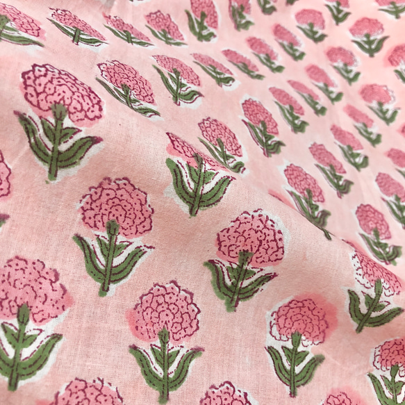 【50cm單位】珊瑚粉紅小花印度手工塊印花布料紡織棉 第5張的照片
