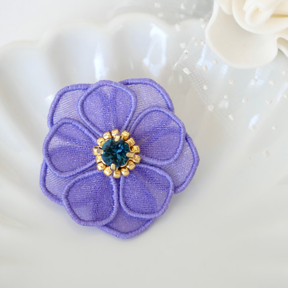 アネモネ[紫]ブローチ (受注生産/オーガンジー刺繍/フラワー/花/春