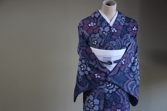 浴衣　有松鳴海絞り　楓　紫　青　着物　064w d ◇現代 有松鳴海絞 浴衣◇【濃紺桃黄】天の川のような氷割れ模様に桔梗