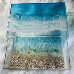 海のインテリア収納BOX  海のトレイ　小物入れ　波紋　波　海　キラキラ　ブルーオーシャン　エポキシ　レジンアート　水面 5枚目の画像