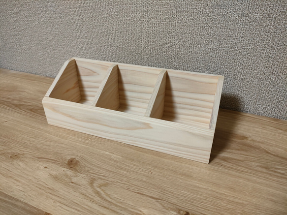 シンプルな小物入れ3連※無塗装(塗装も可能)※　外寸340×115×115　【箱猫屋】 3枚目の画像