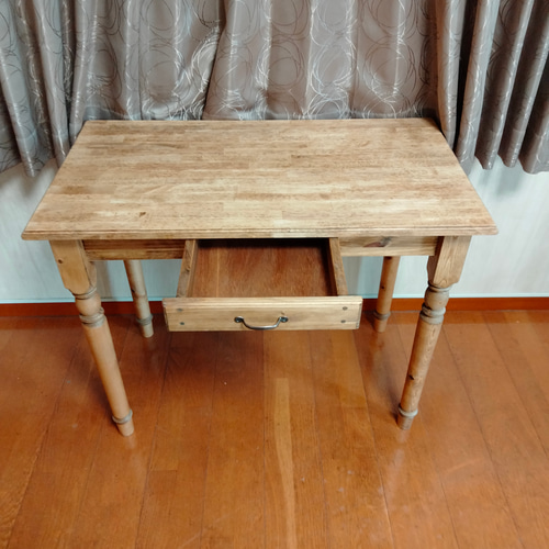 アンティーク風 ろくろ脚のパソコンデスク 作業台 学習机 【900×500