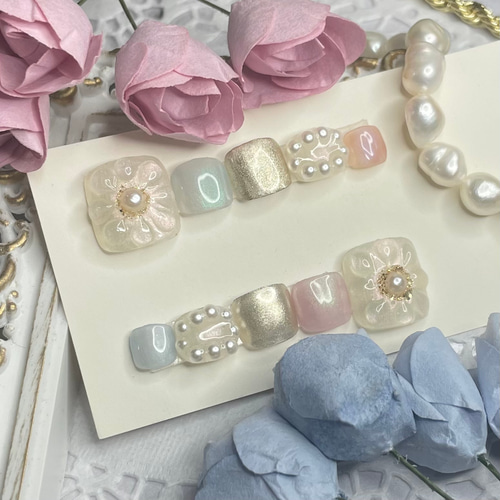 サイズオーダー♡ぷっくりフラワーフットネイルチップ ミックスカラー  