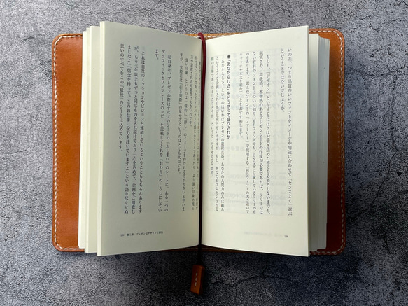 【手工縫製】駱駝書創新書封面（角花裝飾）帶書籤 第6張的照片