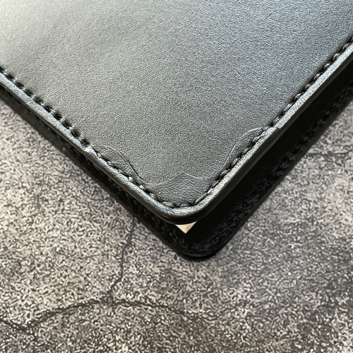 手縫】ブラック黒本革新書用ブックカバー（角花飾り）しおり付き