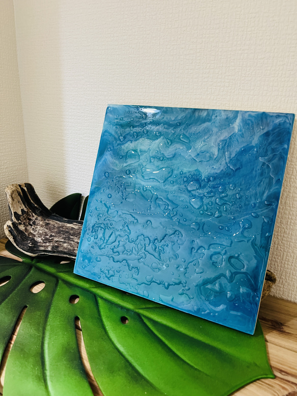 絵画　ハンドメイド　レジンコート　避暑　創作一点物　水辺　クールダウン　抽象 水アート 水滴 海 sea water レジンアート ミクストメディア 寝室 玄関