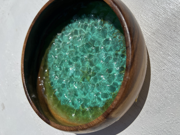波紋ボウル　エメラルドブルー　アカシア　沖縄の海　sea レジン　アクセサリートレー　リングピロー　珊瑚　小物ケース 4枚目の画像