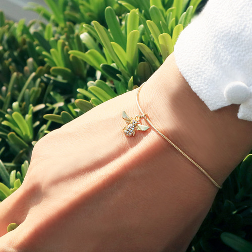Yuandi 「The Age of Beauty」18K ゴールドメッキの蜂の飛行