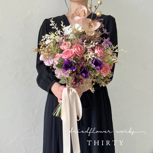 和婚をシックに演出〈秋カラーのウェディングブーケ〉和装 胡蝶蘭