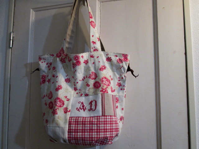 Sac d'accessoires LeCarette vol.14サックダクセ　フランスアンティークファブリックパッチ