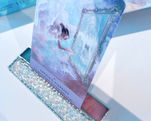 ※そらそらページ ステンドグラス製カードスタンド／フォトフレーム 0a6cb5c20d79ef8c507d31737e032b