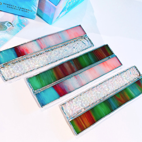 ステンドグラスのオラクルカードスタンド フォトフレーム・写真立て